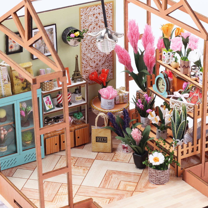 PUUZZLE 1: 24 DIY Dollhouse Kit (Jenny's Greenhouse)
