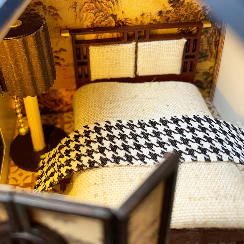 PUUZZLE 1:24 DIY Dollhouse Kit ( DREAMS COME TRUE)