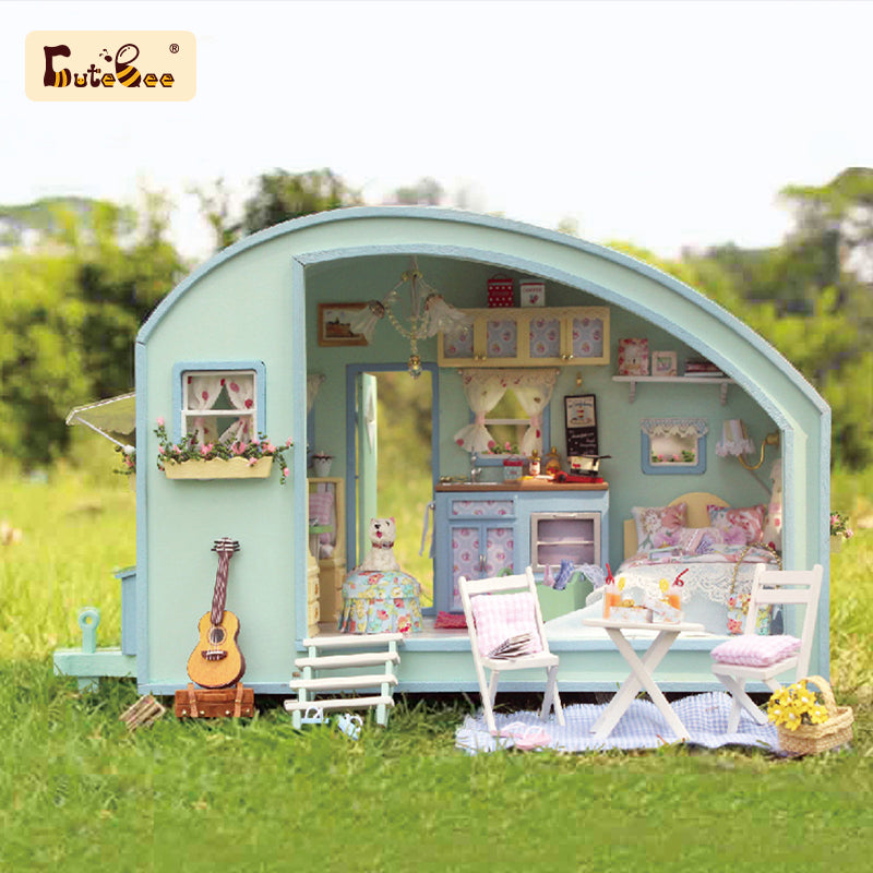 PUUZZLE 1:24 DIY Dollhouse Kit (Time Journey)