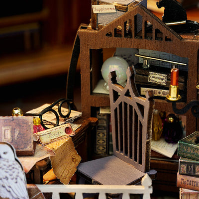 PUUZZLE  1: 24 DIY Dollhouse Kit (Magic House)