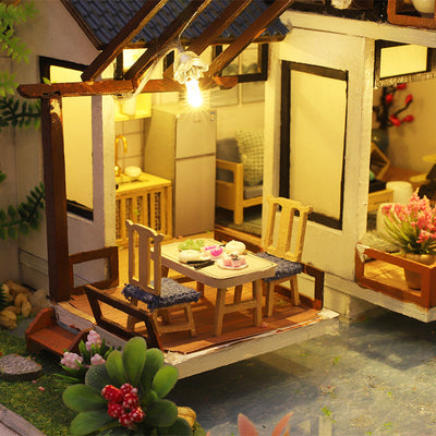 PUUZZLE 1: 24 DIY Dollhouse Kit (Bamboo Courtyard )