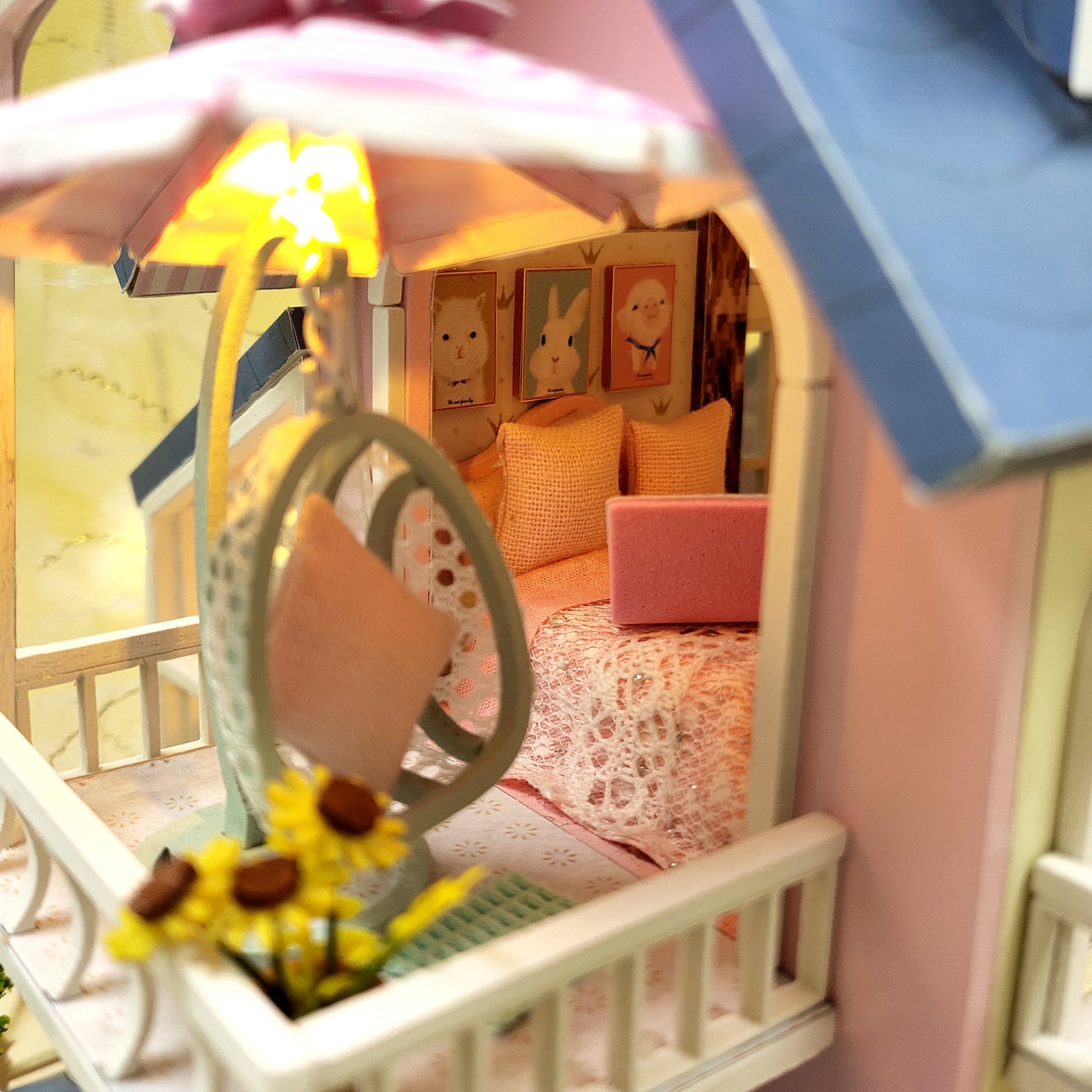 PUUZZLE 1:24 Dollhouse Kit (Fairy Castle)