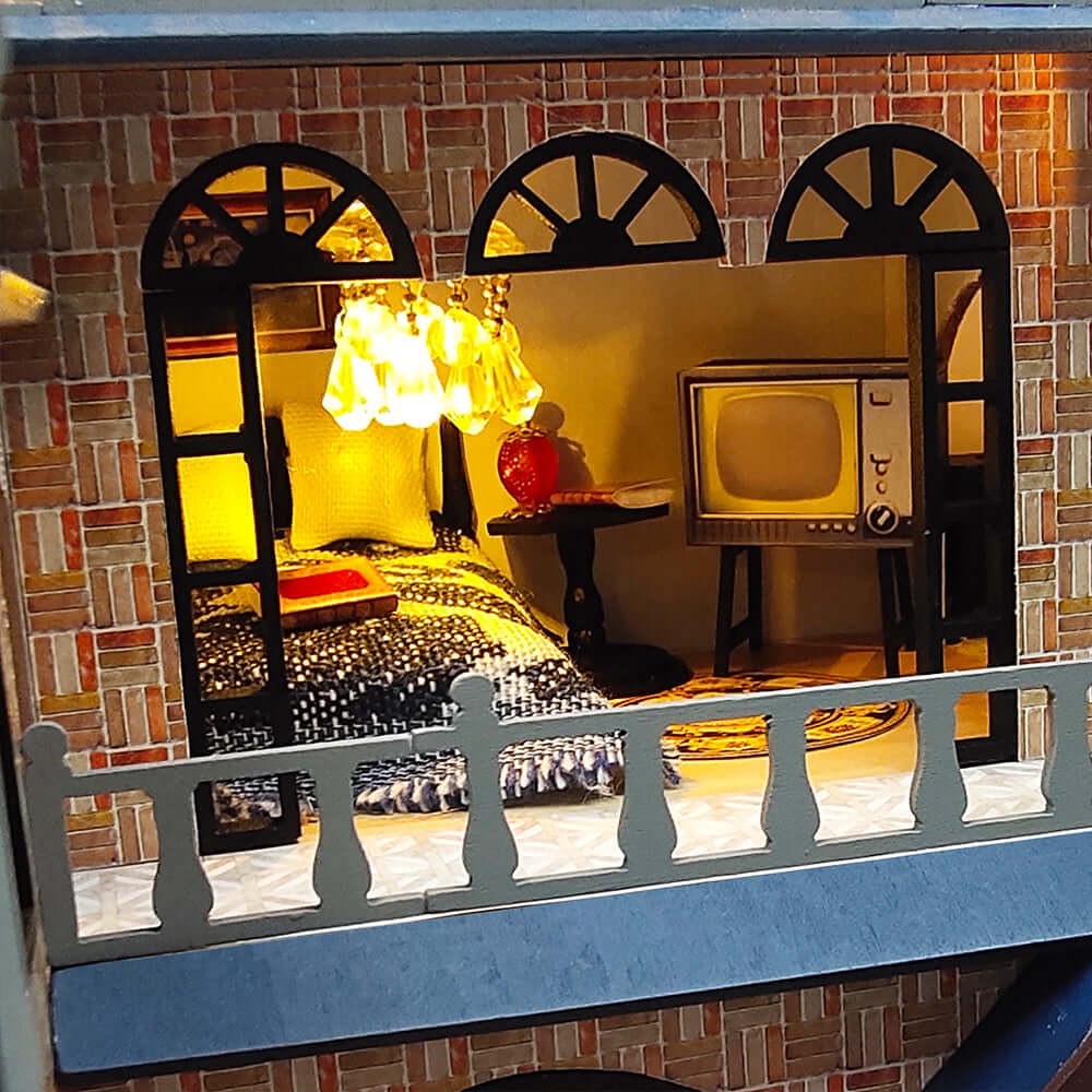 PUUZZLE 1:24 DIY Dollhouse Kit ( DREAMS COME TRUE)