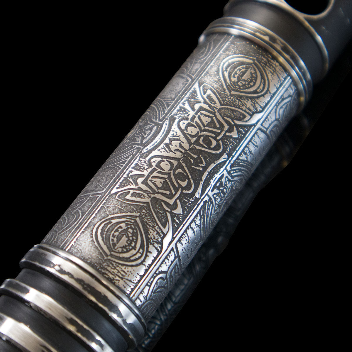 PUUZZLE™ | Eldrin (Empty Hilt) - Custom Saber