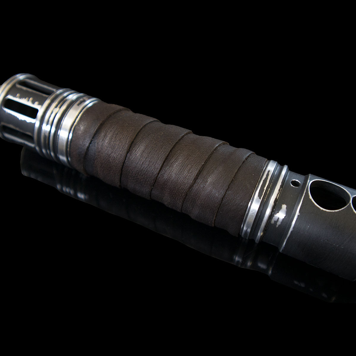 PUUZZLE™ | Heorot (Empty Hilt) - Custom Saber