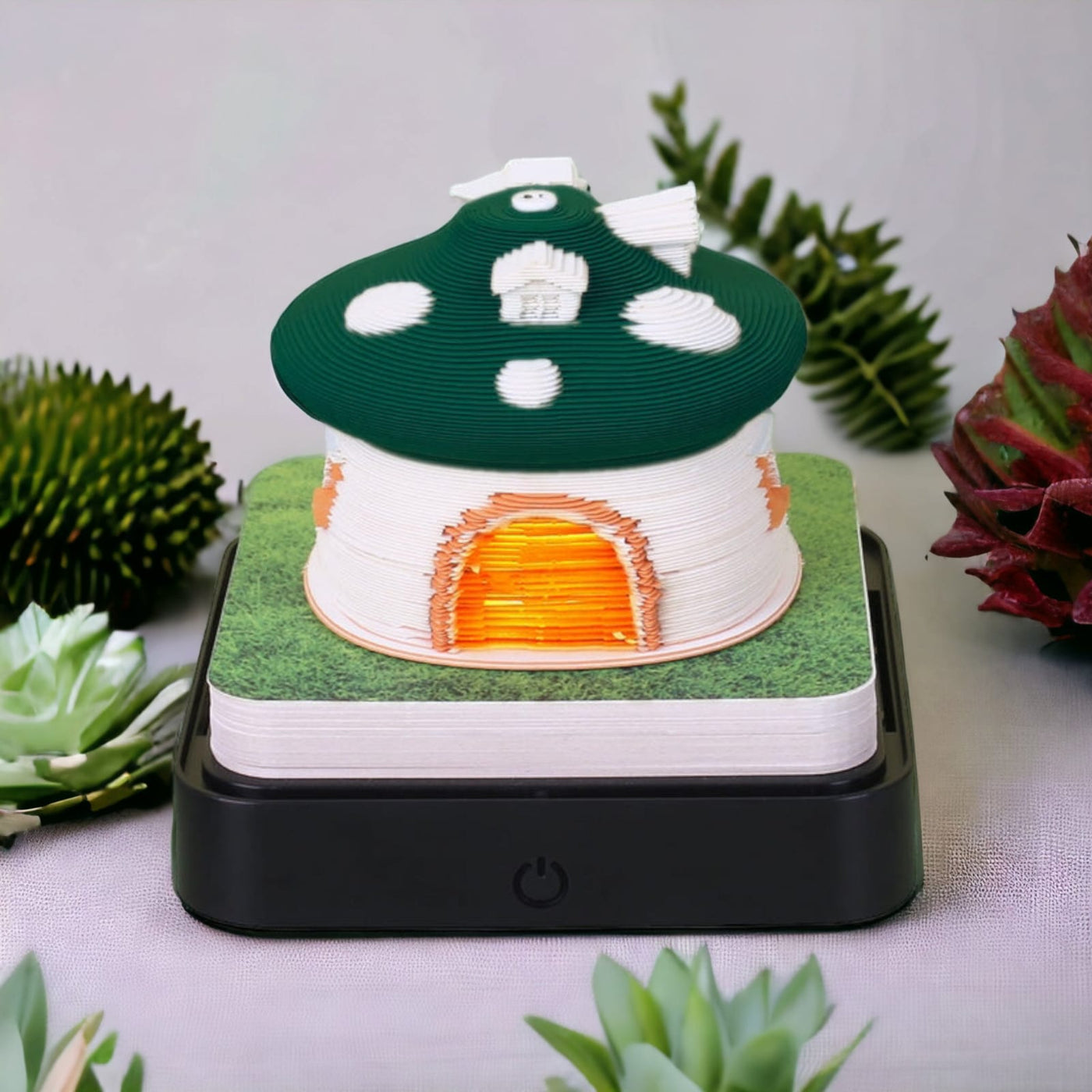 PUUZZLE™ | Green Mushroom House (With Light & Calendar 2024)